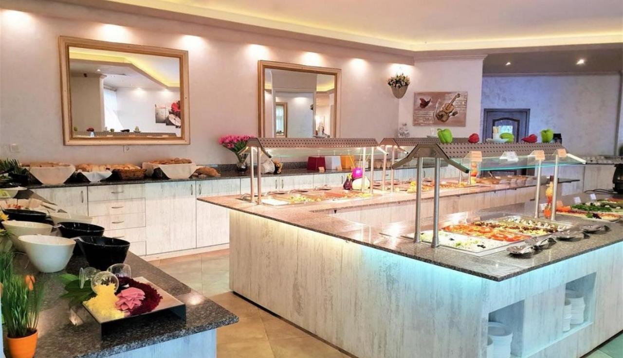 Grenada - Menada Apartments Slăntjev Brjag Exteriör bild