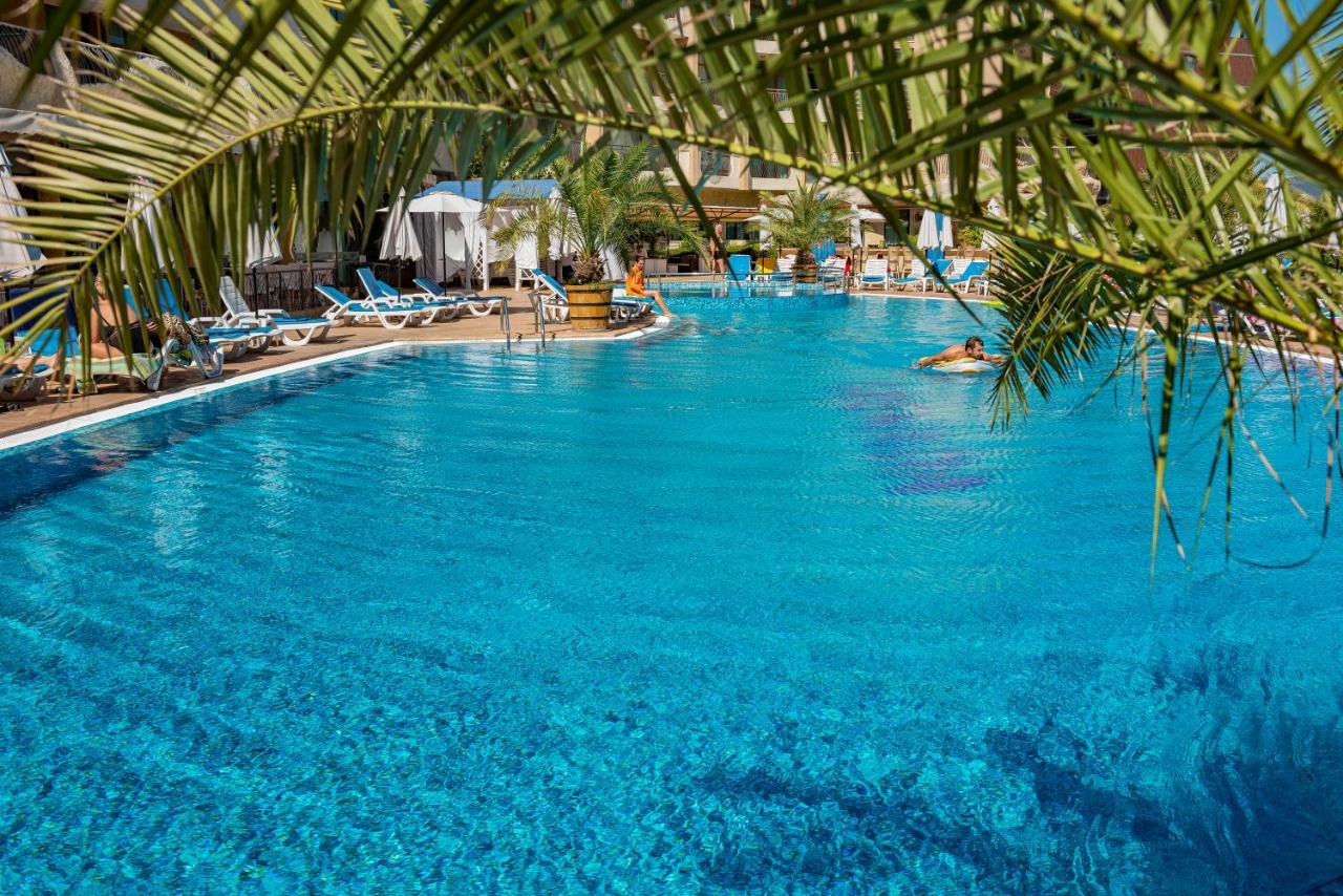 Grenada - Menada Apartments Slăntjev Brjag Exteriör bild
