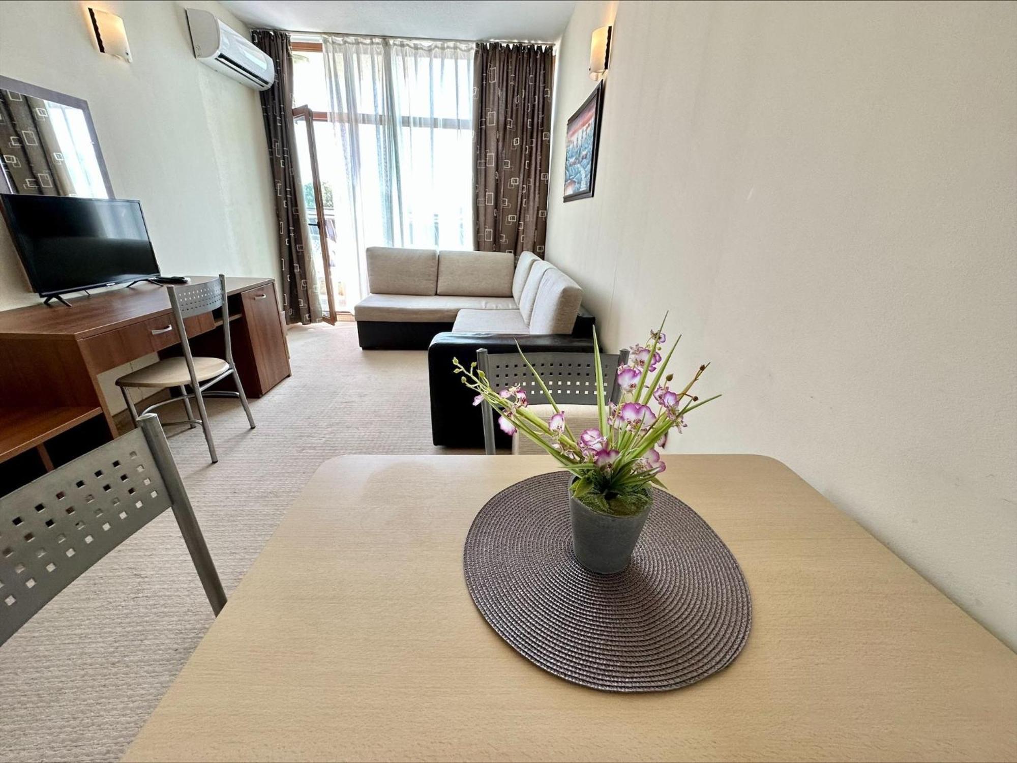 Grenada - Menada Apartments Slăntjev Brjag Rum bild