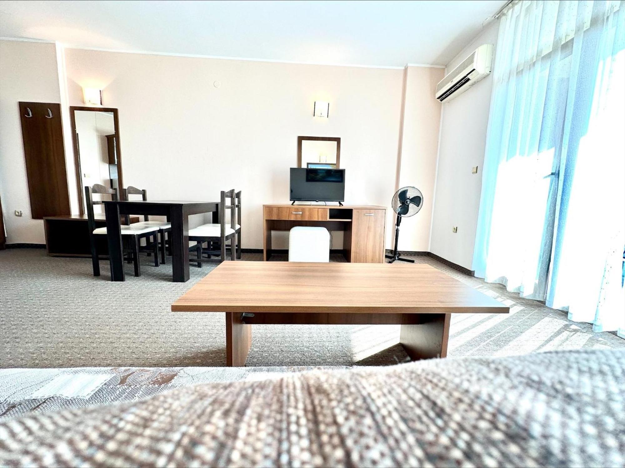 Grenada - Menada Apartments Slăntjev Brjag Rum bild